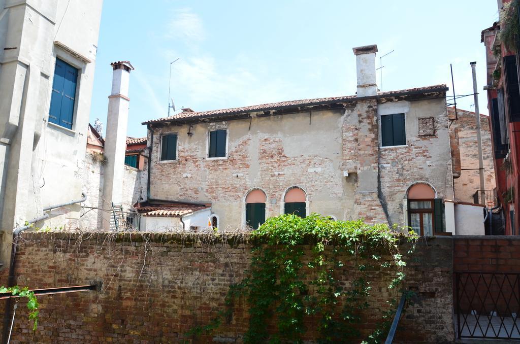 Hotel Iris Venice Exterior photo