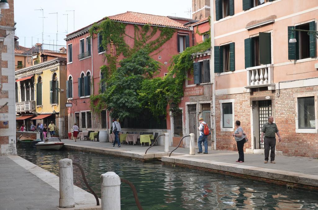 Hotel Iris Venice Exterior photo