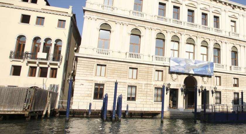 Hotel Iris Venice Facilities photo